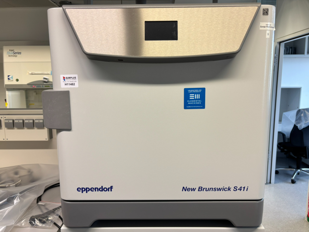 Image of Eppendorf New Brunswick S41i CO2 Incubator